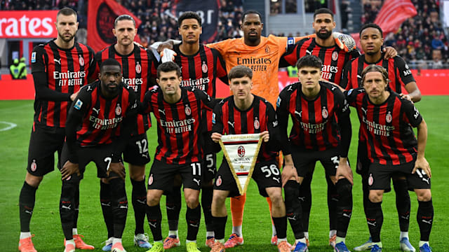 深入一线学习，英超与中国足协启动第三期青训教练培训（英超携手中国足协开启第三期青训教练培训，深入一线实战学习）