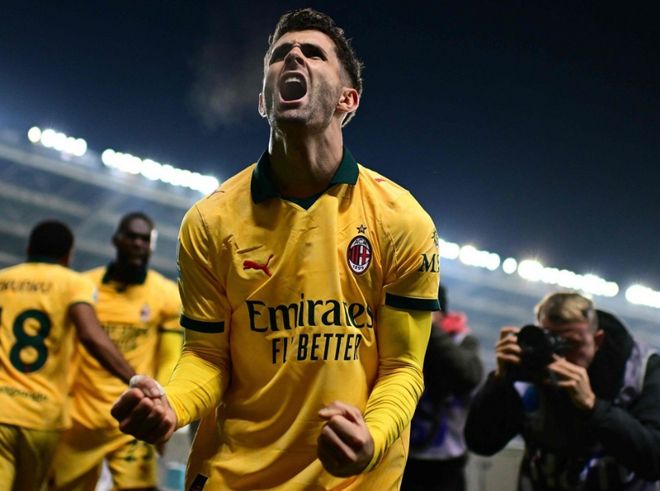 单场比赛4名效力英超球员进球，为荷兰国家队队史首次（荷兰国家队队史首次：单场四名英超球员建功）