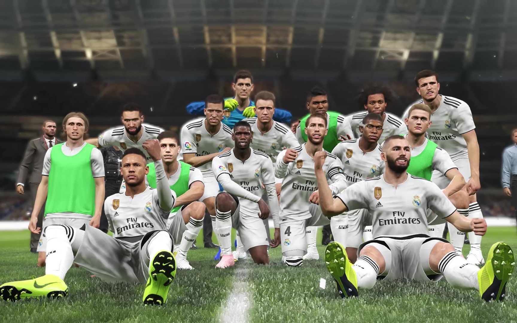 曼奇尼：小法赛后来我面前说，我在场上的话比他当年还要多（曼奇尼：赛后小法打趣，我在场上比他当年更健谈）