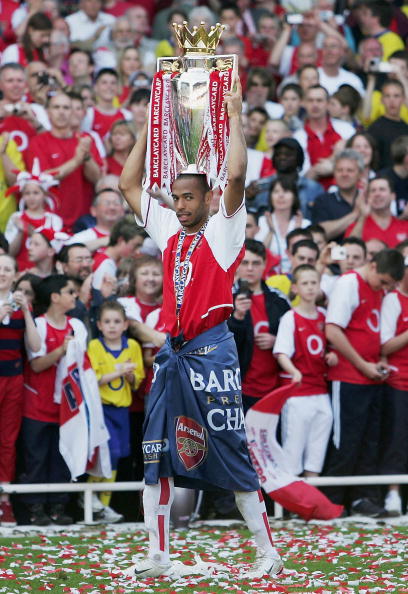 状态一般！阿夫迪亚14中7得到17分7板7助5失误5犯规（发挥平平：阿夫迪亚14投7中拿下17分7篮板7助攻，出现5失误5犯规）